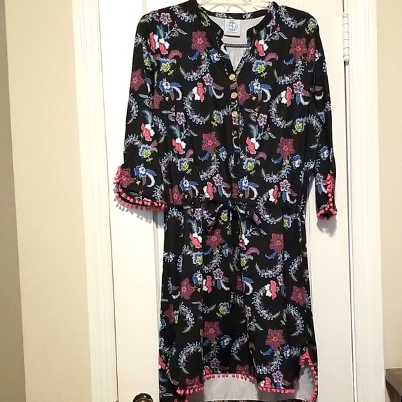 crown & ivy Dresses & Skirts - Tracy Negoshian Dress